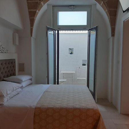 Le Lantane - Luxury Rooms 알레사노 외부 사진