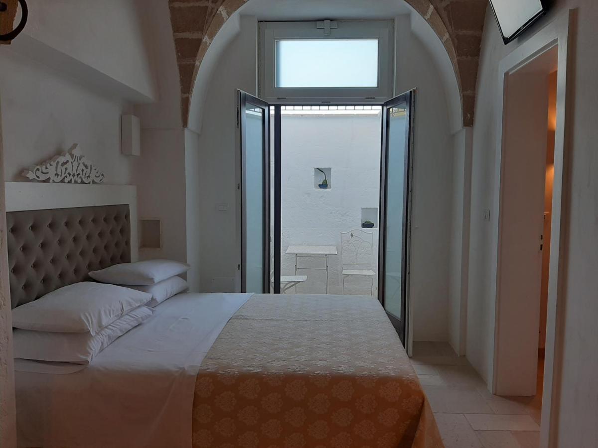 Le Lantane - Luxury Rooms 알레사노 외부 사진