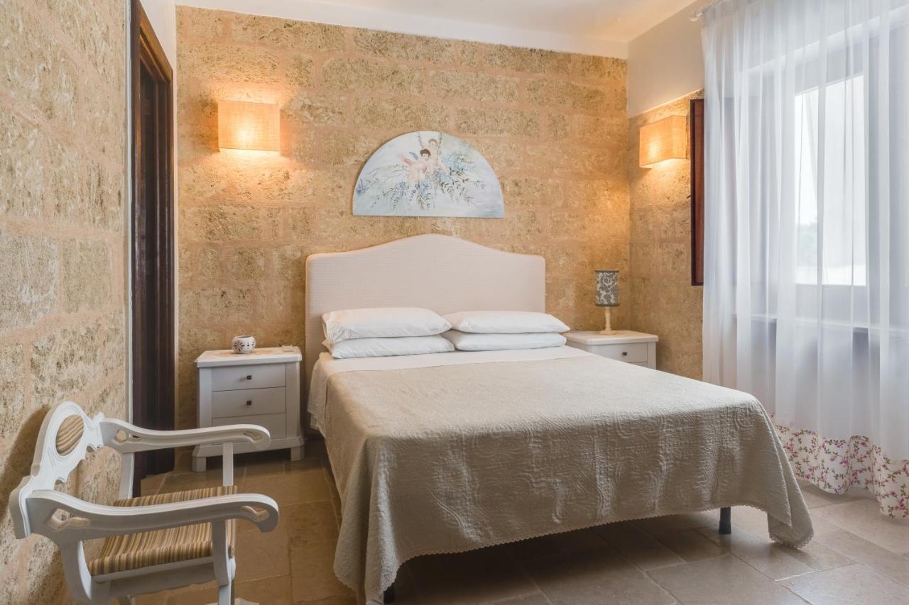 Le Lantane - Luxury Rooms 알레사노 외부 사진