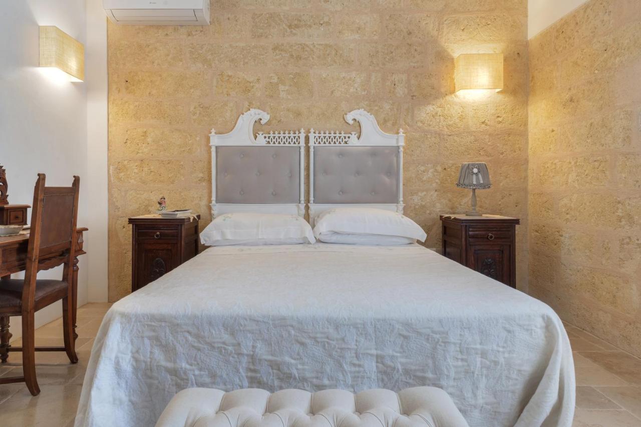 Le Lantane - Luxury Rooms 알레사노 외부 사진